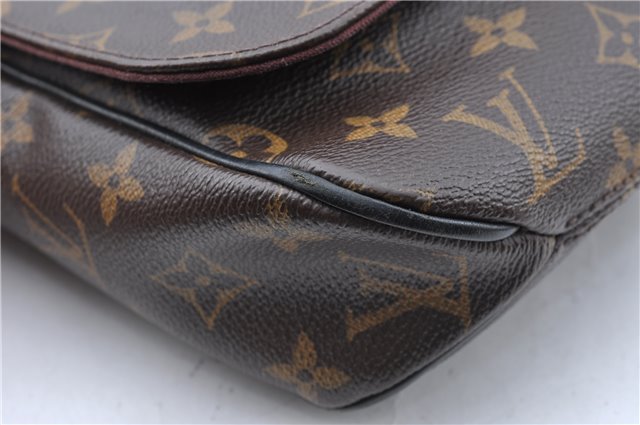 Auth Louis Vuitton Monogram Macassar District PM Shoulder Bag M40935 LV J5127