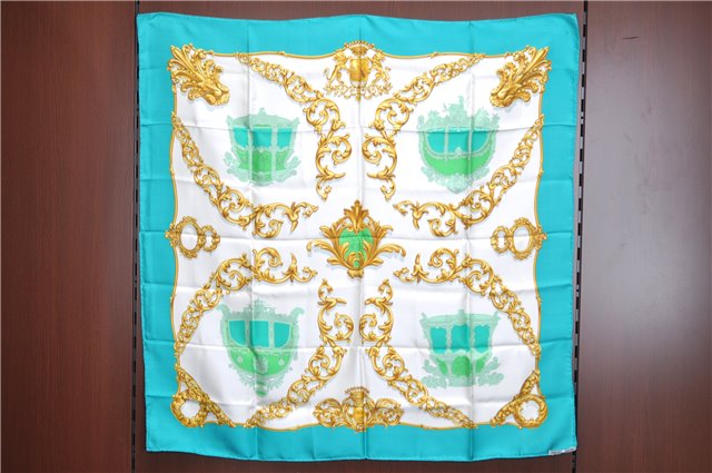 Authentic HERMES Carre 90 Scarf 