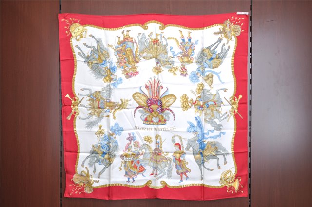 Authentic HERMES Carre 90 Scarf 