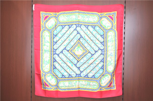 Authentic HERMES Carre 90 Scarf 