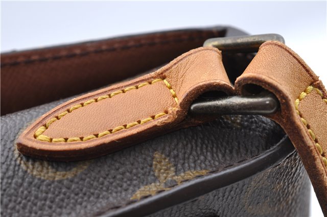 Authentic Louis Vuitton Monogram Saint Cloud MM M51243 Shoulder Cross Bag J5294