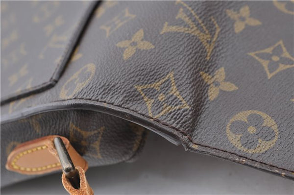 Authentic Louis Vuitton Monogram Saint Cloud MM M51243 Shoulder Cross Bag J5294