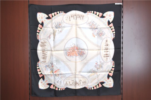 Authentic HERMES Carre 90 Scarf 