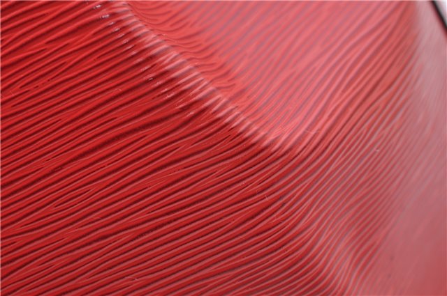 Authentic Louis Vuitton Epi Noe Shoulder Drawstring Bag Red M44007 LV J5508