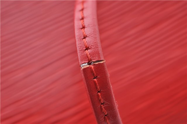 Authentic Louis Vuitton Epi Noe Shoulder Drawstring Bag Red M44007 LV J5508