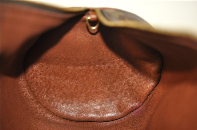 Authentic Louis Vuitton Monogram Papillon 30 Hand Bag Old Model LV J5566