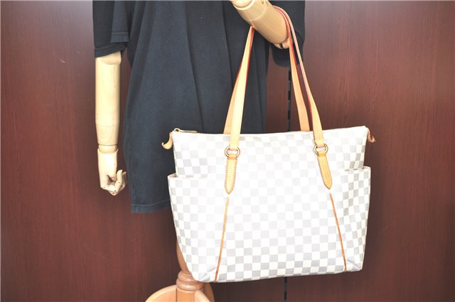Authentic Louis Vuitton Damier Azur Totally MM Tote Bag N51262 LV J5592