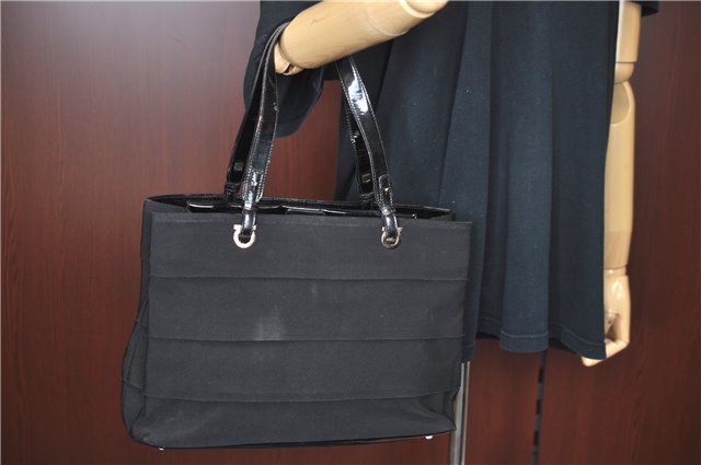 Authentic Ferragamo Nylon Leather Shoulder Hand Bag Black J5627