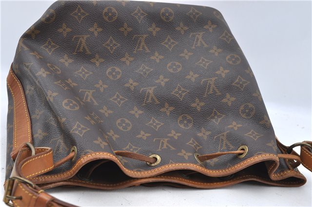 Authentic Louis Vuitton Monogram Petit Noe M42226 Shoulder Drawstring Bag J5749