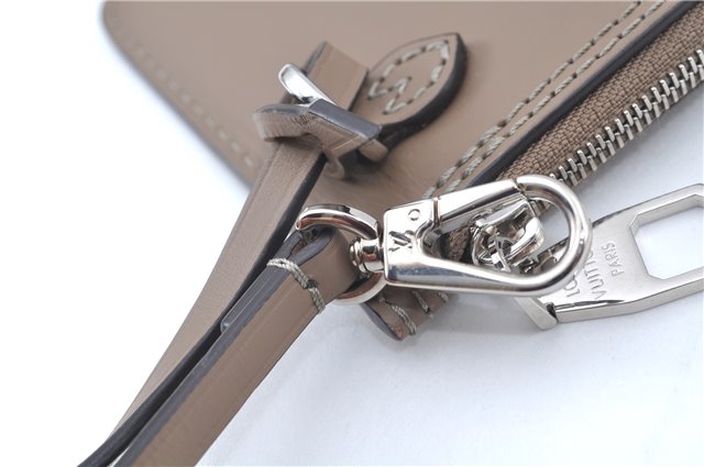 Authentic Louis Vuitton Mahina Pouch Purse For Hina PM Beige LV  J5769