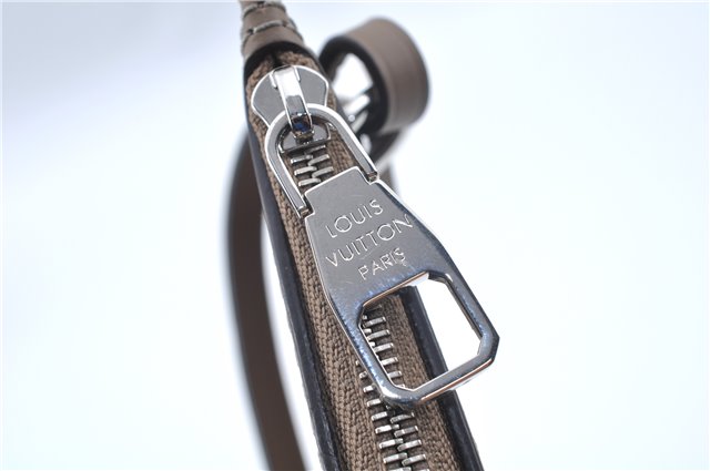 Authentic Louis Vuitton Mahina Pouch Purse For Hina PM Beige LV  J5769