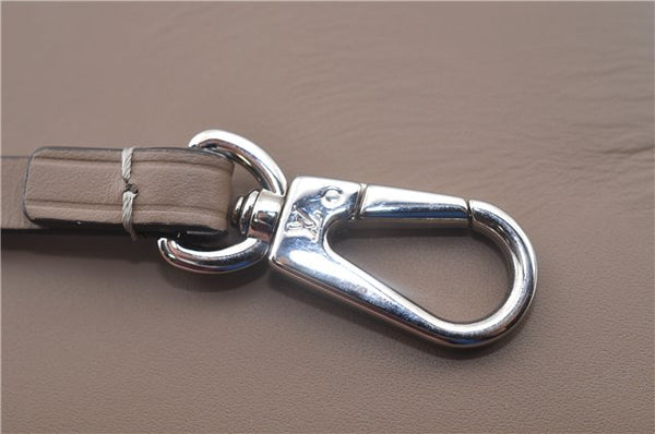 Authentic Louis Vuitton Mahina Pouch Purse For Hina PM Beige LV  J5769