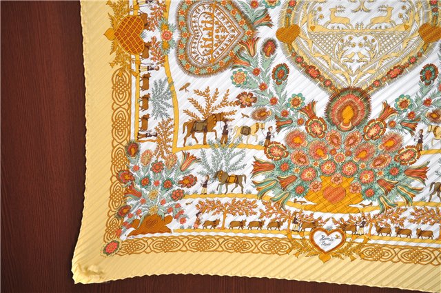 Authentic HERMES Pleats Scarf 