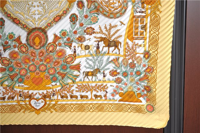 Authentic HERMES Pleats Scarf 