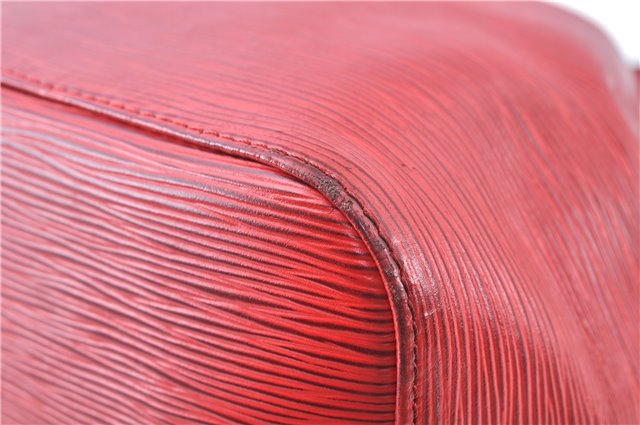 Authentic Louis Vuitton Epi Petit Noe Shoulder Drawstring Bag M44107 Red J6014