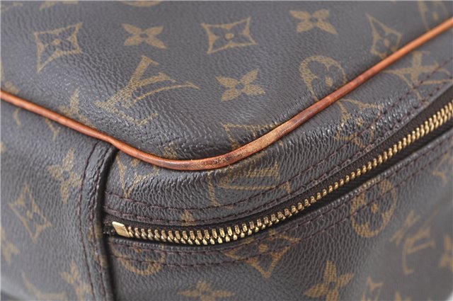 Authentic Louis Vuitton Monogram Excursion Hand Bag M41450 LV J6121