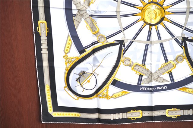 Authentic HERMES Carre 90 Scarf 