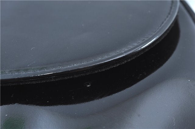 Authentic GUCCI Shoulder Cross Body Bag Purse Enamel Black J6280