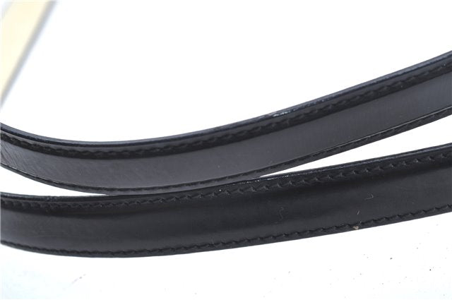 Authentic Ferragamo Gancini Leather Shoulder Tote Bag Purse Black White J6359