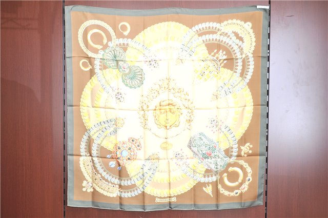 Authentic HERMES Carre 90 Scarf 