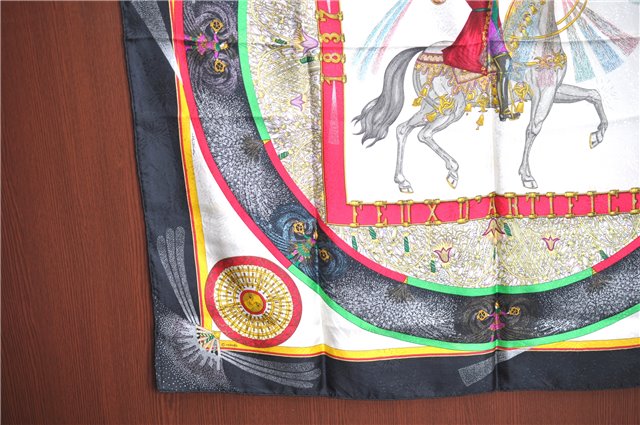 Authentic HERMES Carre 90 Scarf 