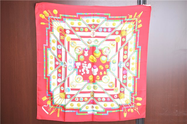 Authentic HERMES Carre 90 Scarf 