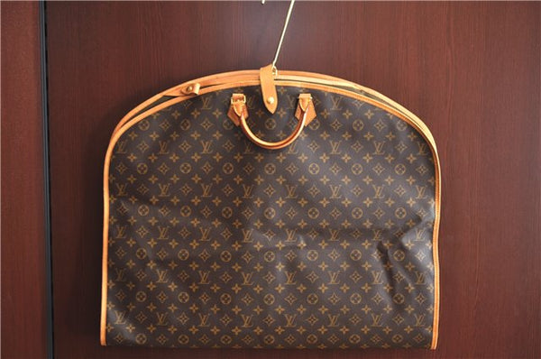 Authentic Louis Vuitton Monogram Us Porte Avi Garment Cover M23400 LV J6713