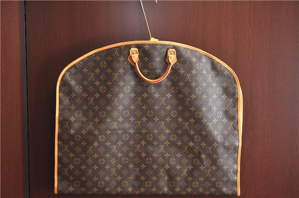 Authentic Louis Vuitton Monogram Us Porte Avi Garment Cover M23400 LV J6713