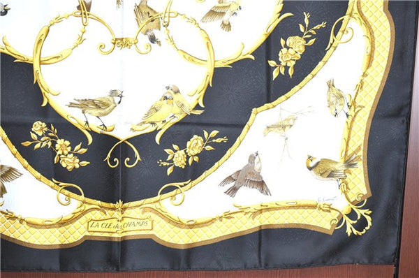 Authentic HERMES Carre 90 Scarf "La CLE des Champs" Silk Black J6744