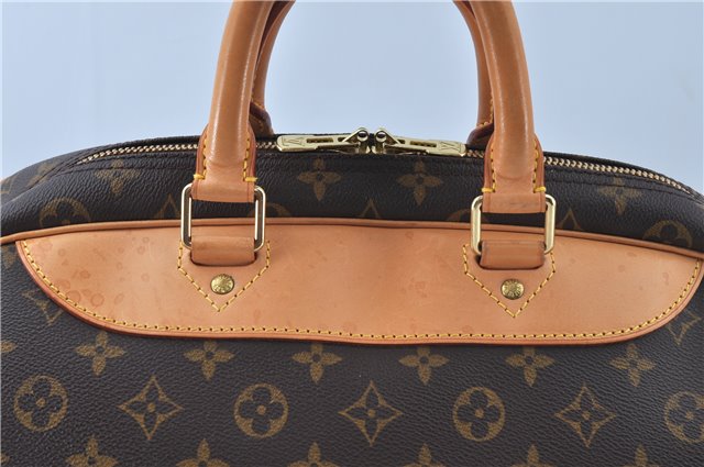 Authentic Louis Vuitton Monogram Evasion PM Boston Travel Bag M41443 LV J6803