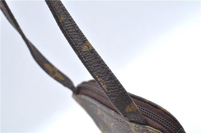 Authentic Louis Vuitton Monogram Pochette Secret M45484 Shoulder Bag Pouch J6818