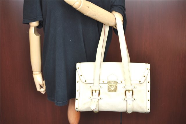 Authentic Louis Vuitton Suhali Epanoui GM Shoulder Bag Ivory LV J6853