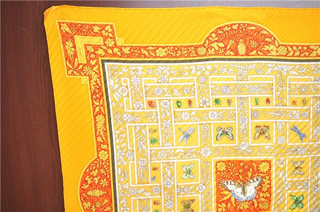 Authentic HERMES Pleats Scarf 