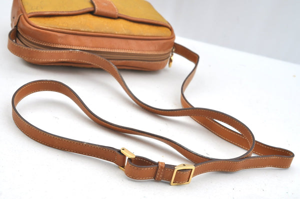 Authentic GUCCI Shoulder Cross Body Bag GG PVC Leather Yellow Brown Junk J7144