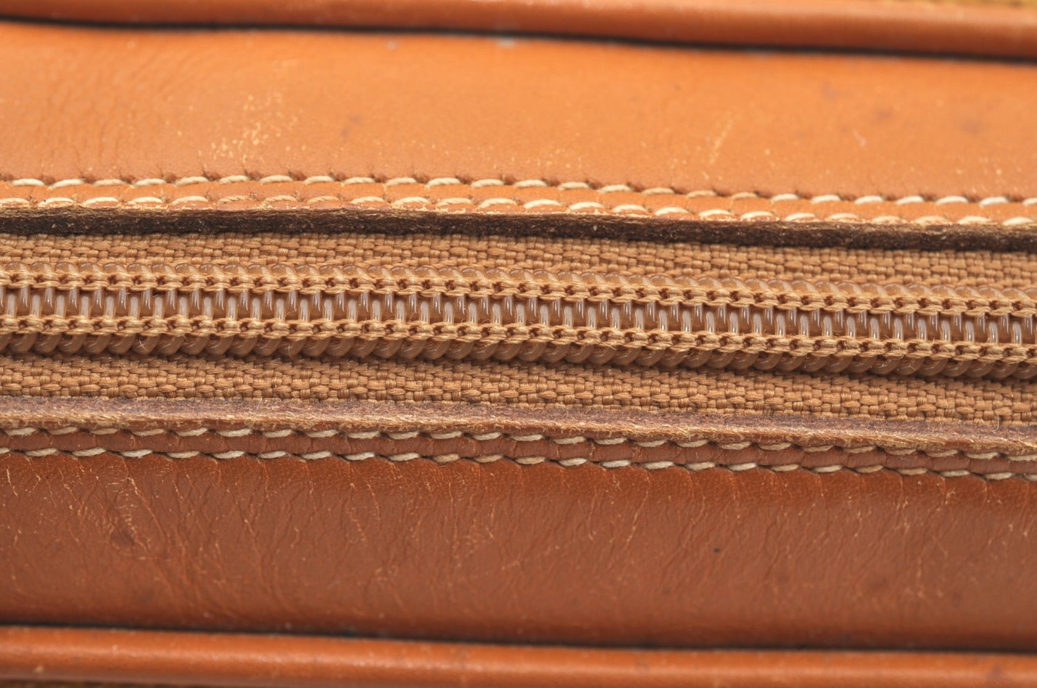 Authentic GUCCI Shoulder Cross Body Bag GG PVC Leather Yellow Brown Junk J7144