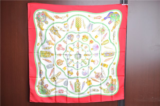 Authentic HERMES Carre 90 Scarf 