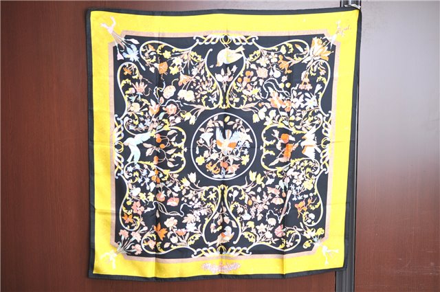 Authentic HERMES Carre 90 Scarf 