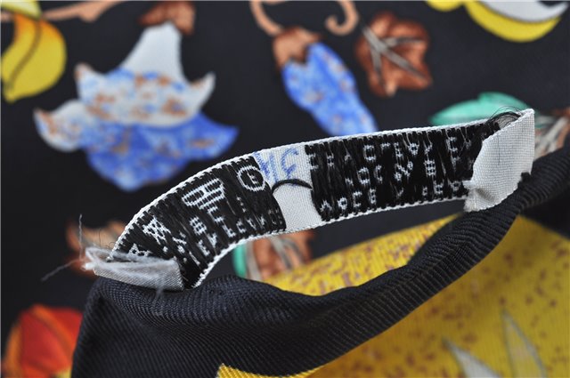 Authentic HERMES Carre 90 Scarf 