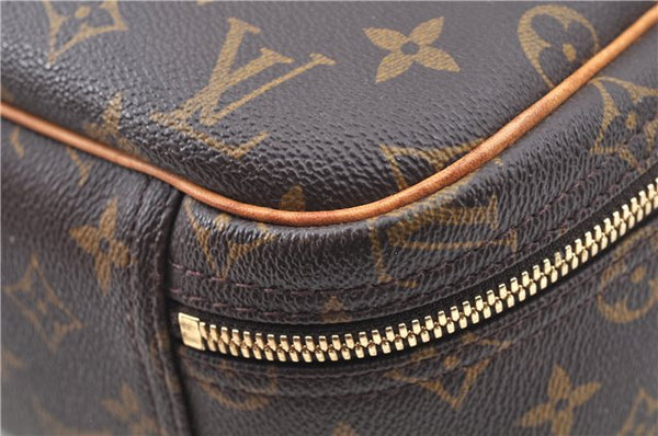 Authentic Louis Vuitton Monogram Excursion Hand Bag M41450 LV J7354