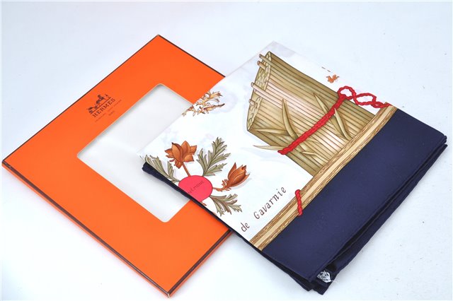 Authentic HERMES Carre 90 Scarf 