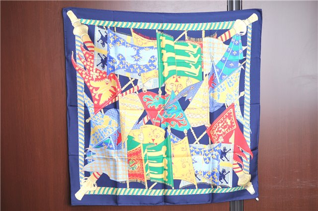 Authentic HERMES Carre 90 Scarf 