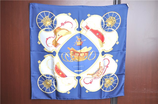 Authentic HERMES Carre 90 Scarf 