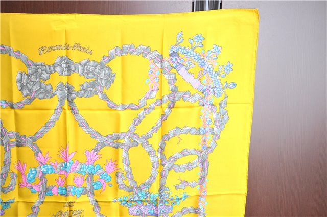 Authentic HERMES Carre 90 Scarf 