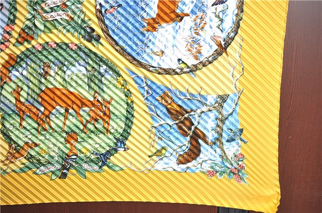 Authentic HERMES Pleats Scarf 