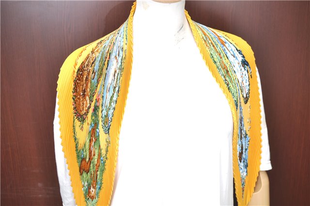 Authentic HERMES Pleats Scarf 