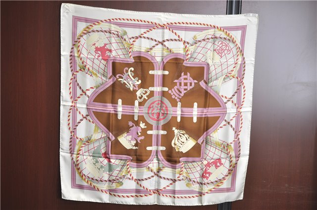 Authentic HERMES Carre 90 Scarf 