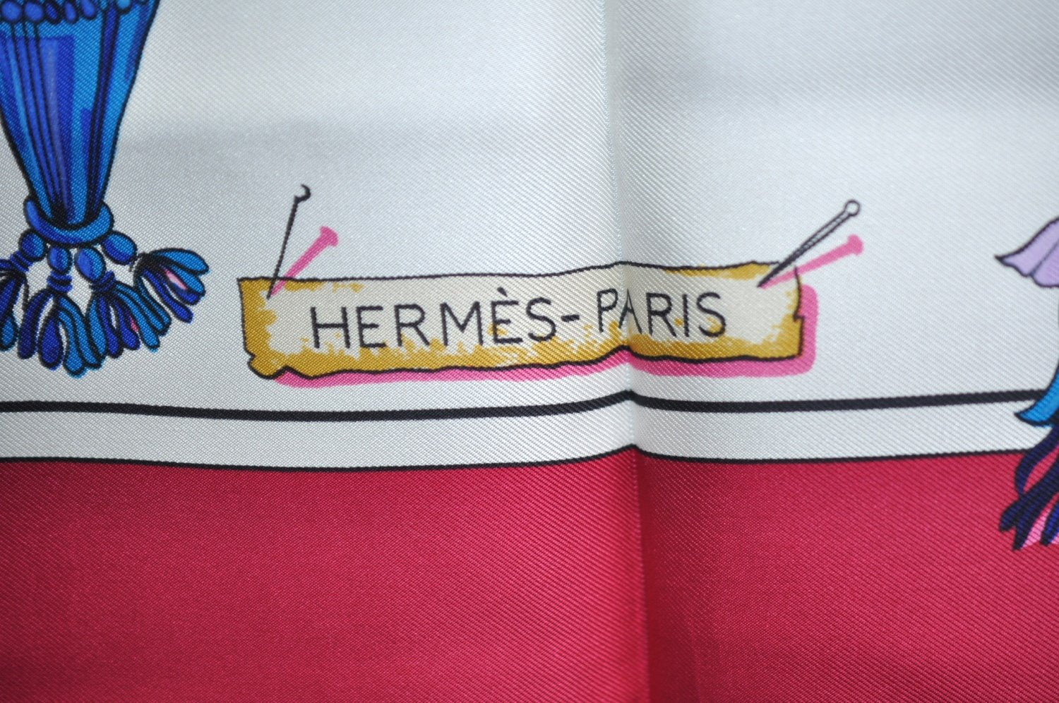 Authentic HERMES Carre 90 Scarf 