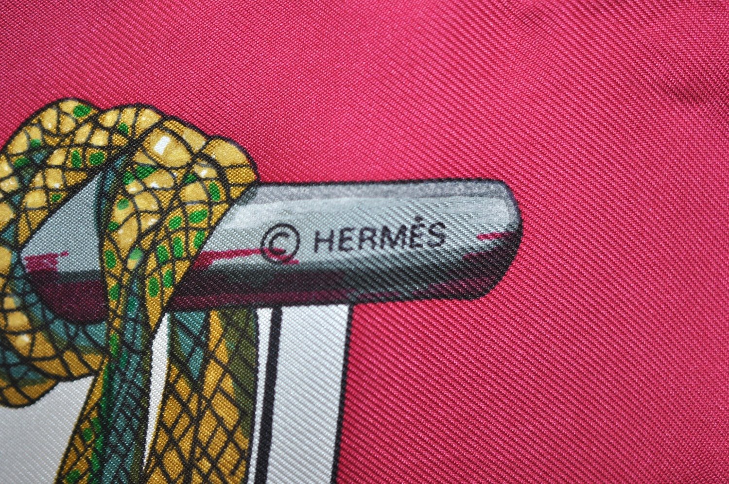 Authentic HERMES Carre 90 Scarf 