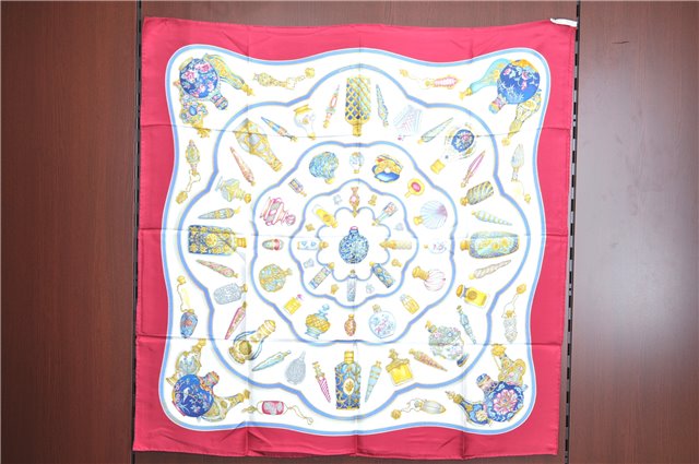 Authentic HERMES Carre 90 Scarf 