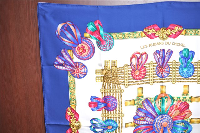 Authentic HERMES Carre 90 Scarf 